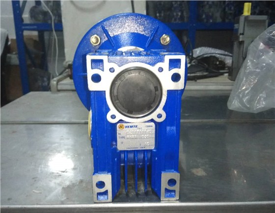 棒条振动给料机减速机,RV075-60-0.18KW减速器,RV075减速机